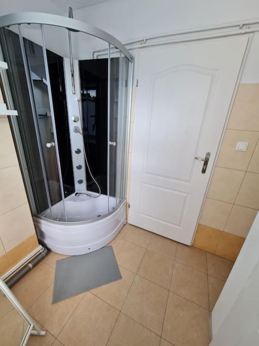 Fantastic Waw - Nw30 Room E Warsawa Bagian luar foto