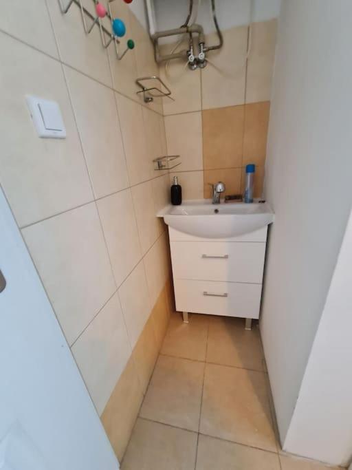 Fantastic Waw - Nw30 Room E Warsawa Bagian luar foto